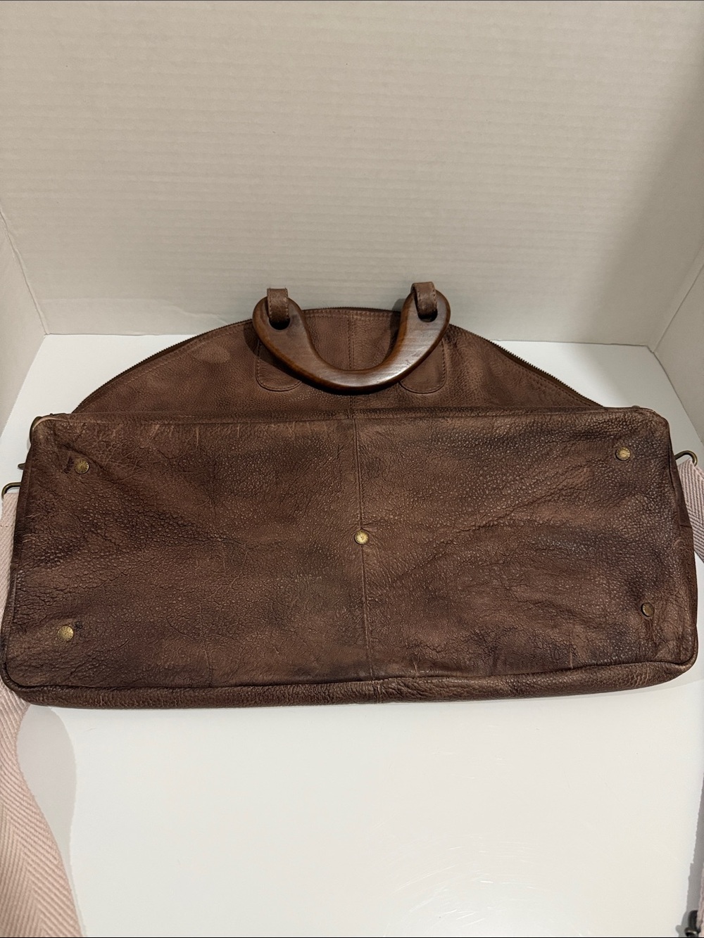 We The Free Willow Vintage Slouchy Tote Bag Washed Brown Wood Handles Large - Picture 9 of 10